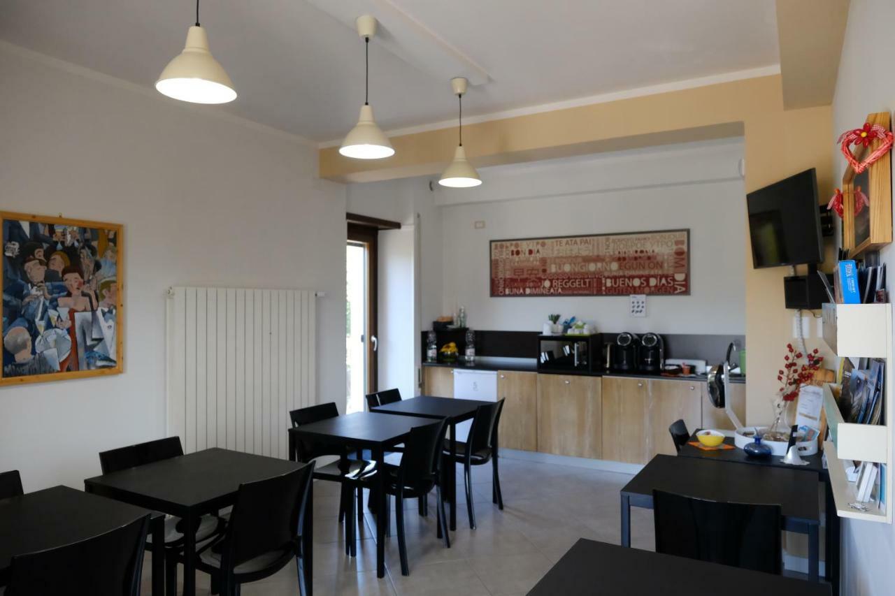 B&B Grandangolo Preturo Exterior photo